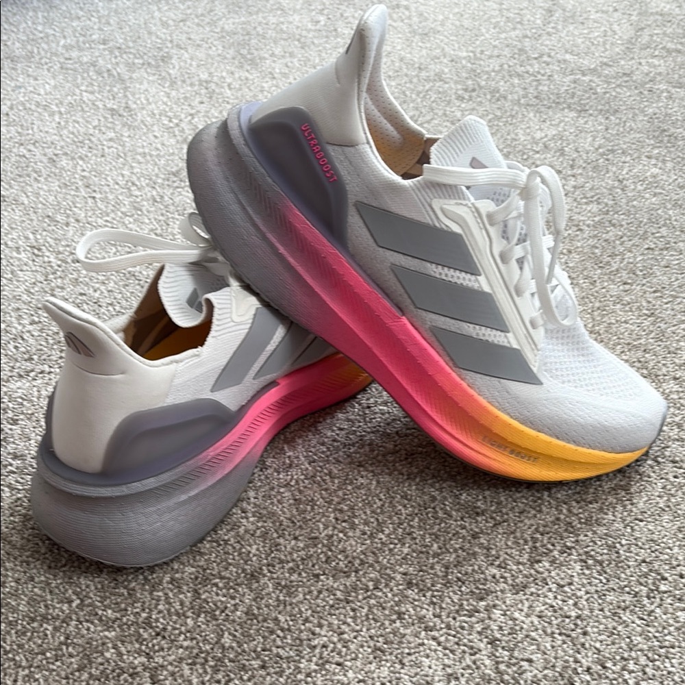Women’s Adidas Ultraboost 5x